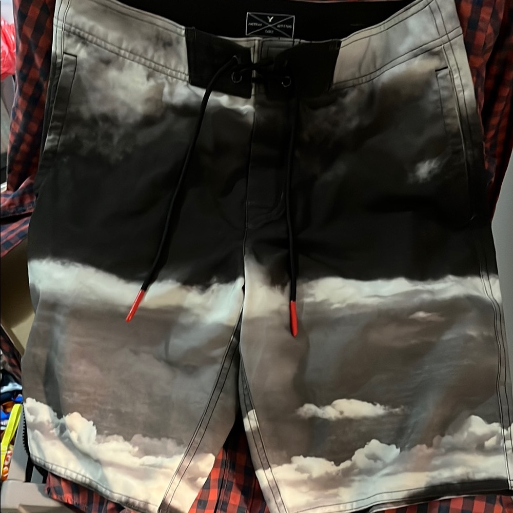 Black and Gray Cloud Print Shorts